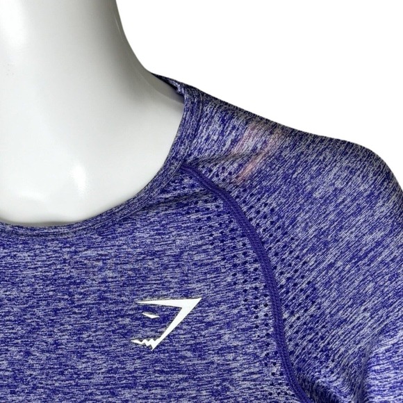 Gymshark Shirt Womens Medium Purple Seamless Crop Top Neutral Workout Athleisure - Picture 7 of 8
